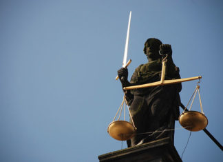 Odpowiedzialność za wypadek przy pracy. Jak to wygląda? Odpowiedzialność za wypadek przy pracy. Jak to wygląda?