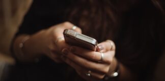 Jakie są najnowsze trendy i innowacje w dziedzinie randek online?