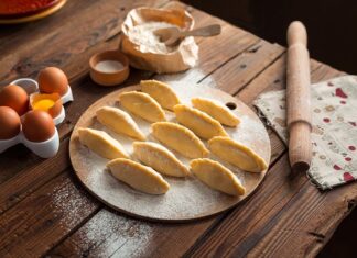 Jak zrobić placki z dyni na słodko? Jak zrobić placki z dyni na słodko?