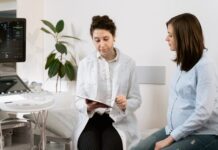 Czego nie wolno robić przed wizytą u ginekologa? ginekolog